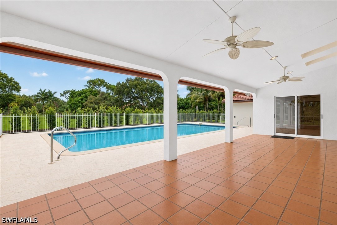 3 Bed Pool Home for Sale in Naples, photo 11