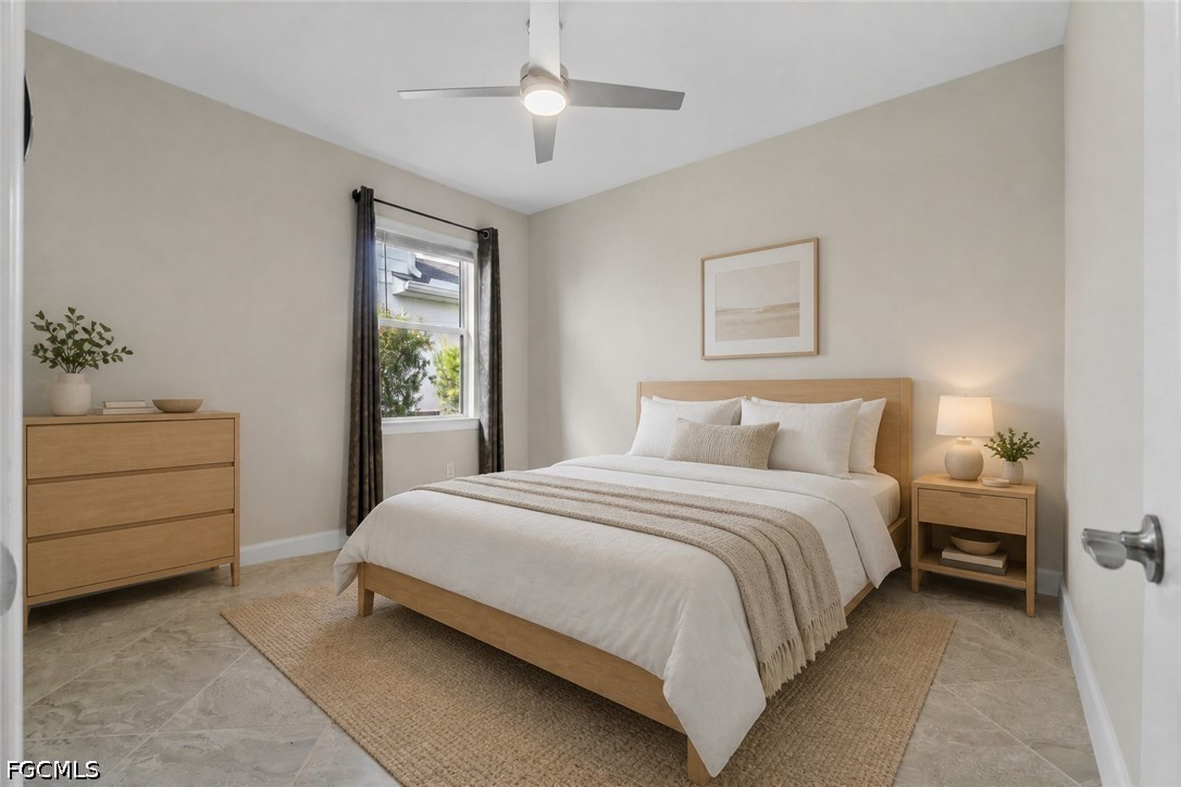 3 Bed SingleFamilyResidence for Sale in Northridge, photo 11