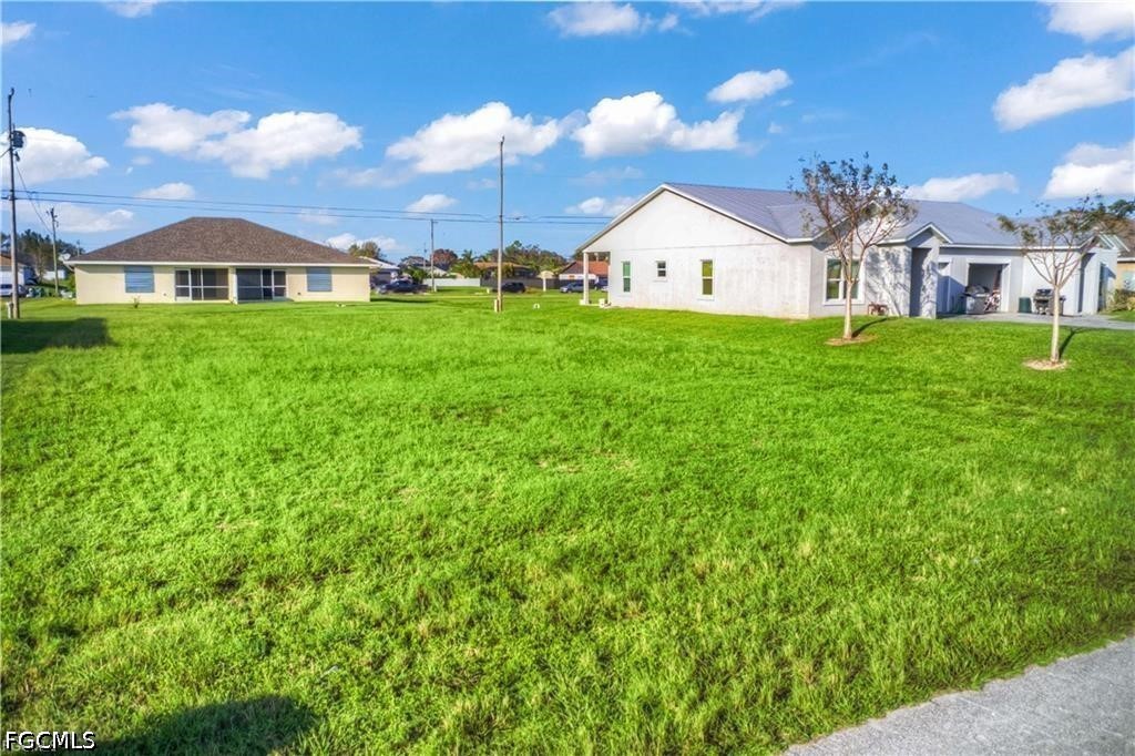 Residential for Sale in Cape Coral, photo 11