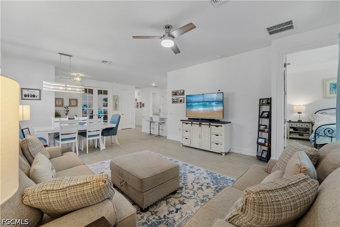 2 Bed Duplex for Sale in Punta Gorda, photo 11