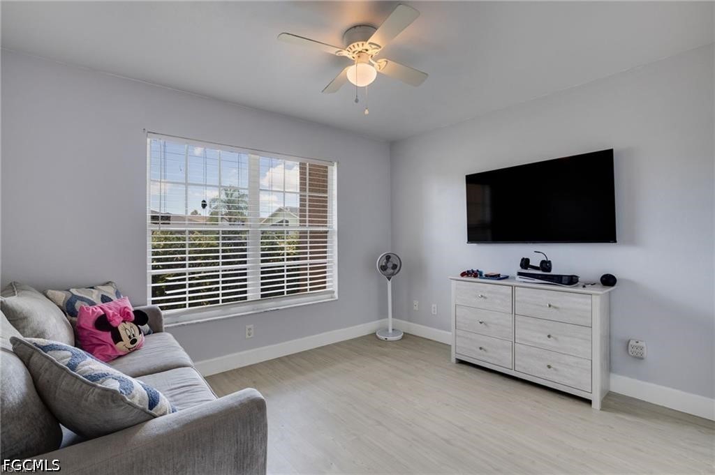 3 Bed Pool Home for Sale in Fort Myers, photo 11