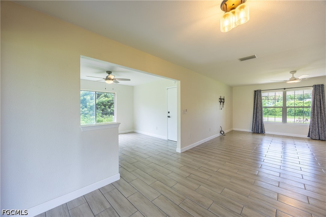 2 Bed Waterfront Home for Sale in Port Charlotte, photo 11