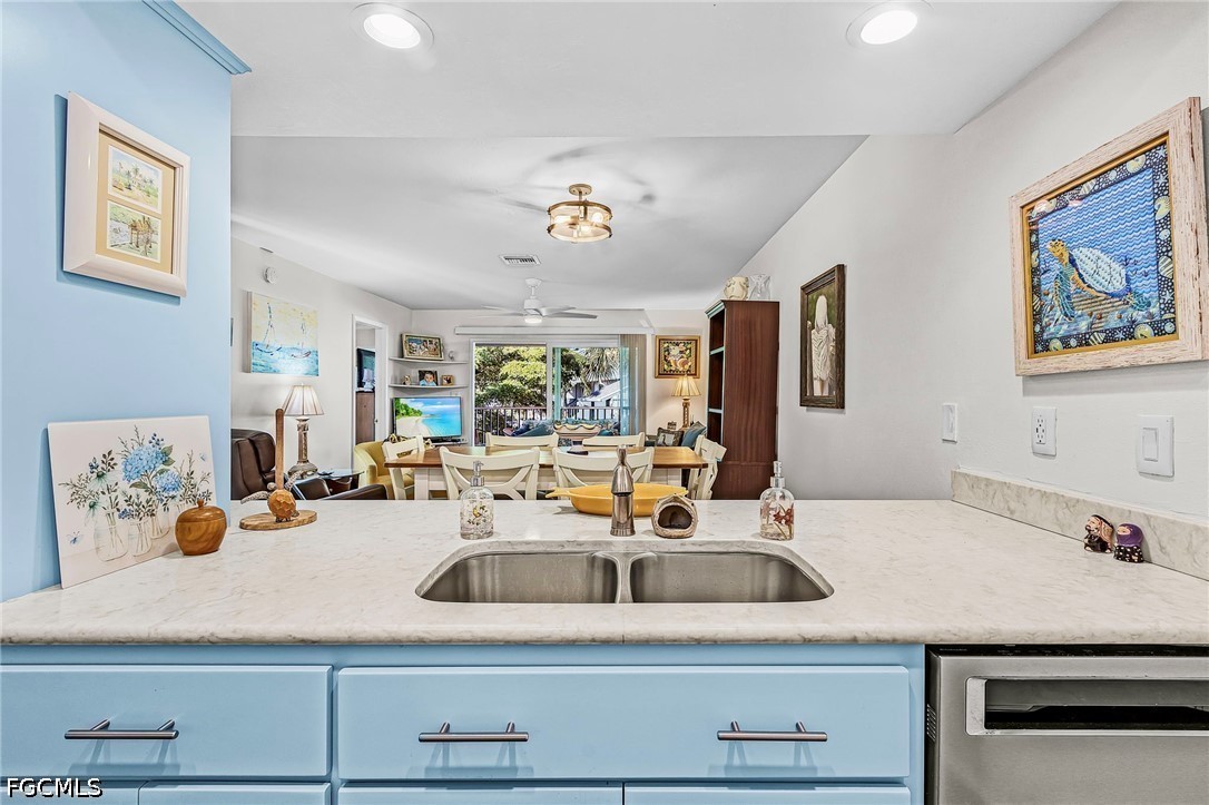 2 Bed Waterfront Home for Sale in Bokeelia, photo 11