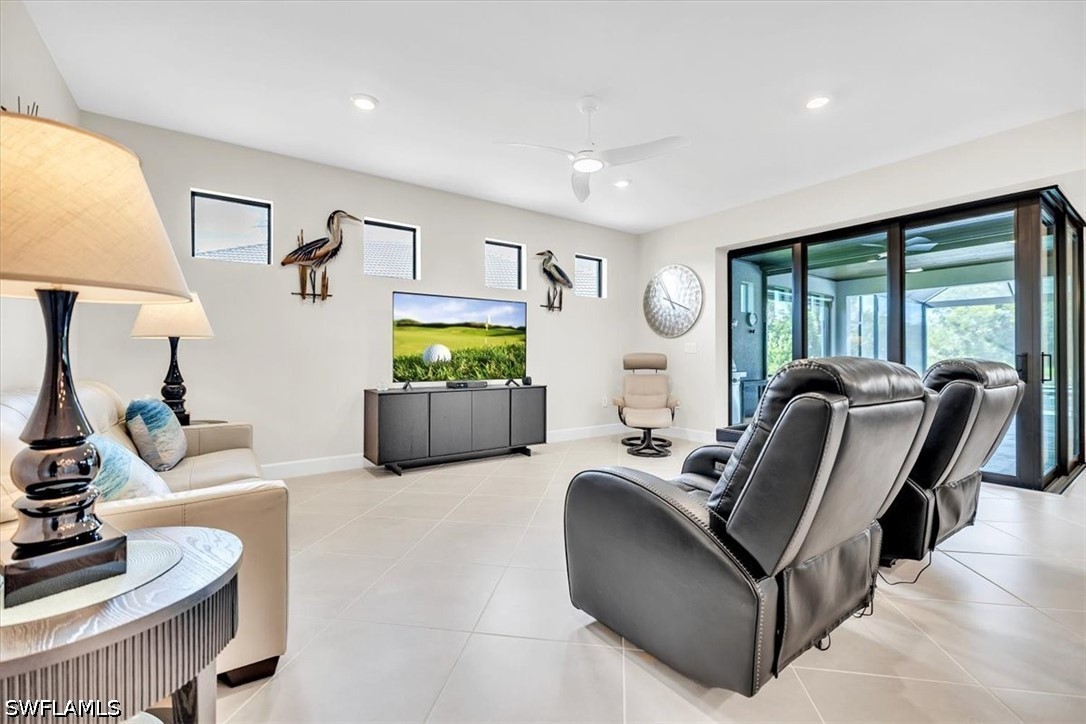 3 Bed Pool Home for Sale in Country Club, photo 11