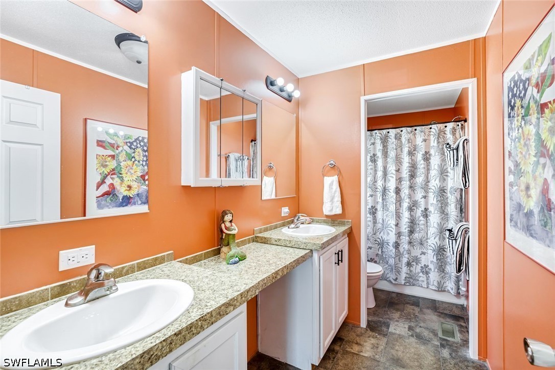 4 Bed SingleFamilyResidence for Sale in Goodland Isles, photo 11
