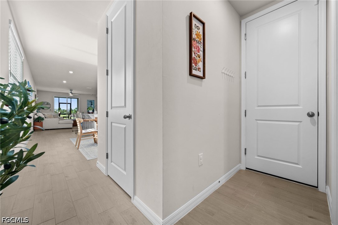 3 Bed SingleFamilyResidence for Sale in Crescent Grove, photo 11