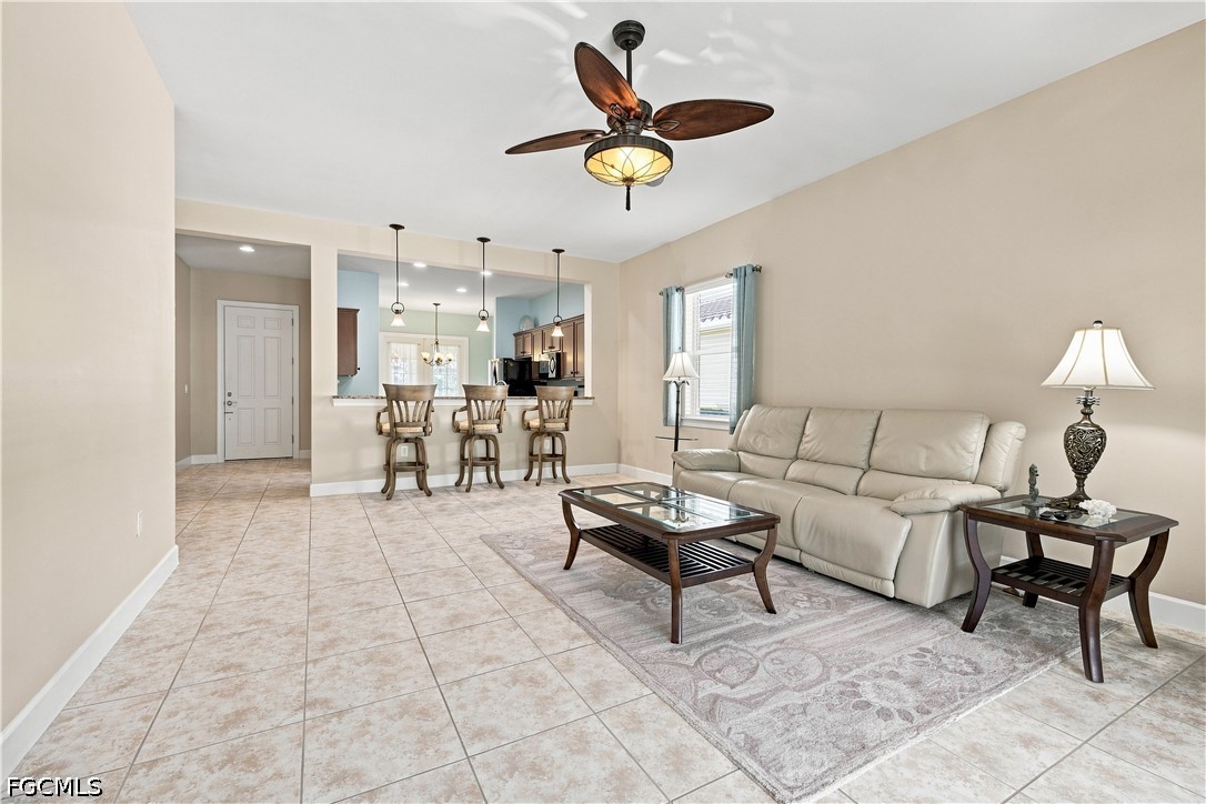 3 Bed Pool Home for Sale in Somerset, photo 11