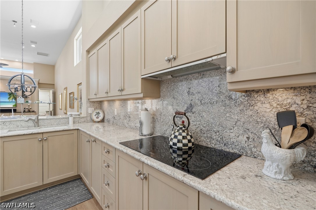 3 Bed Pool Home for Sale in Naples, photo 11