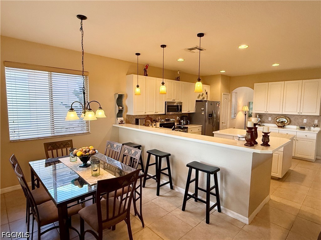 5 Bed SingleFamilyResidence for Sale in Santa Barbara, photo 11