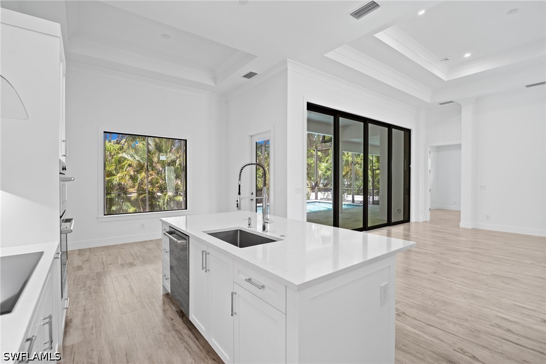 4 Bed Pool Home for Sale in Marco Island, photo 11