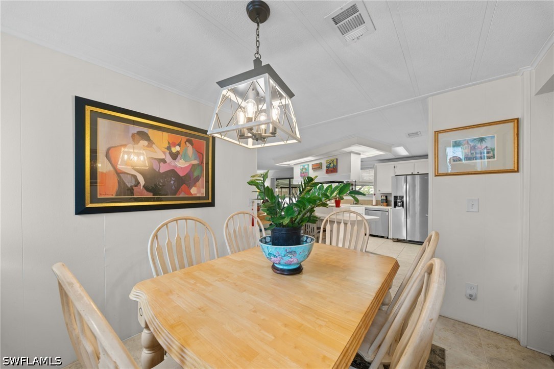 2 Bed ManufacturedHome for Sale in Naples, photo 11