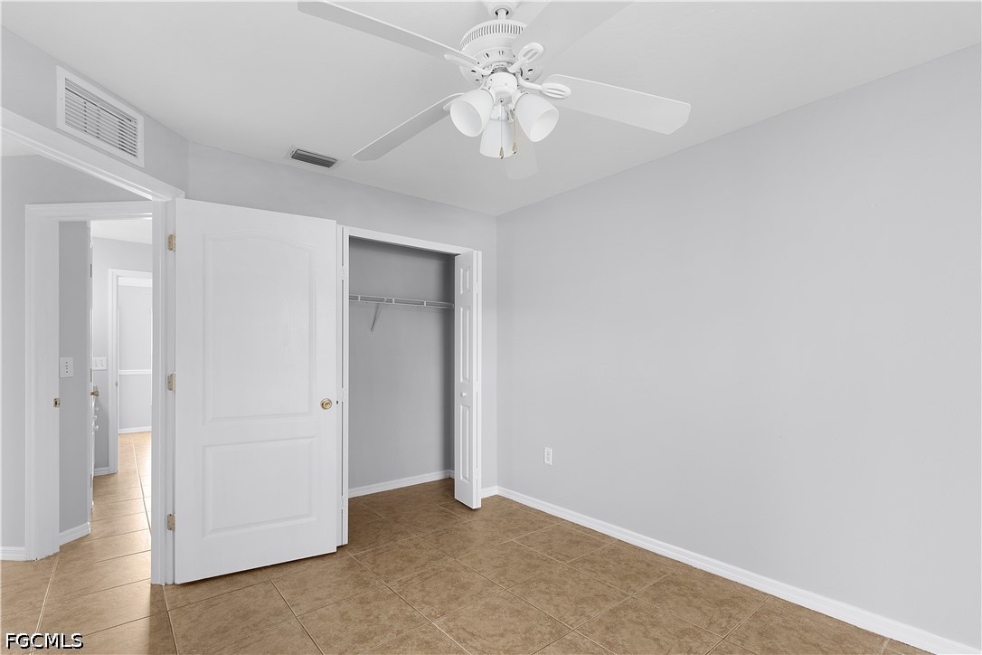 3 Bed SingleFamilyResidence for Sale in Lehigh Acres, photo 11