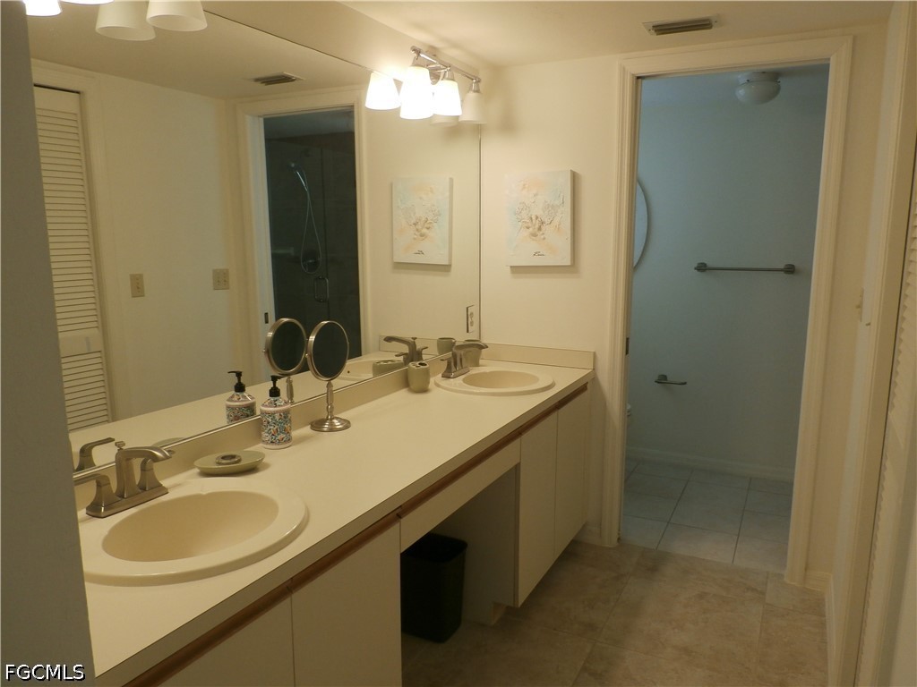 2 Bed Condominium for Sale in Kelly Greens, photo 11