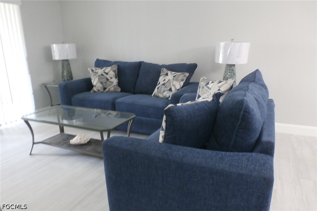 2 Bed Condominium for Sale in Terrace, photo 11