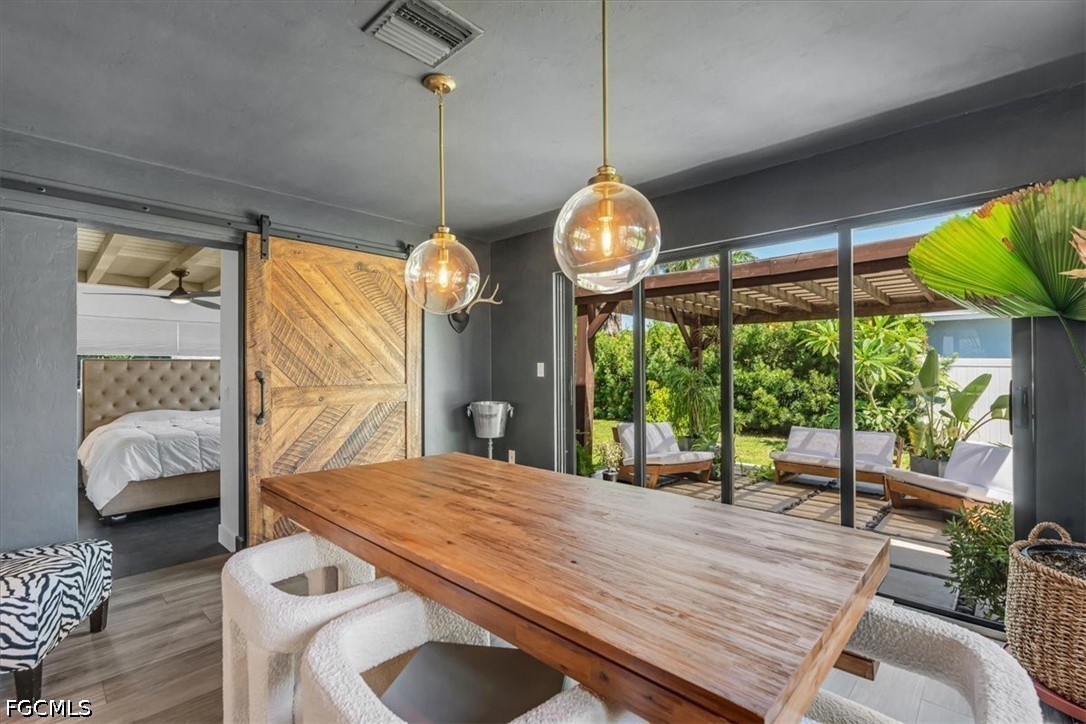 3 Bed SingleFamilyResidence for Sale in Palmlee Park, photo 11