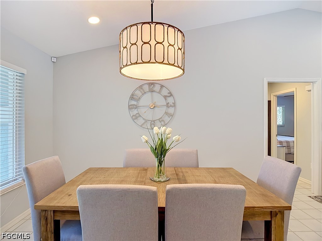 3 Bed Pool Home for Sale in Golden Gate Estates, photo 11
