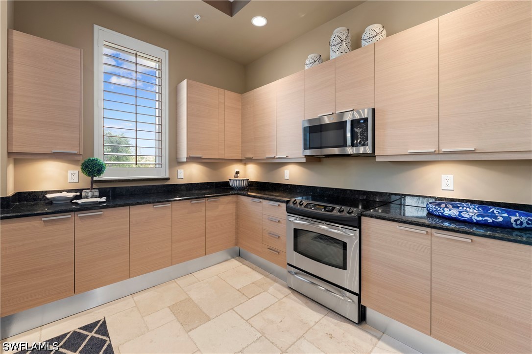 3 Bed Condominium for Sale in Estero, photo 11