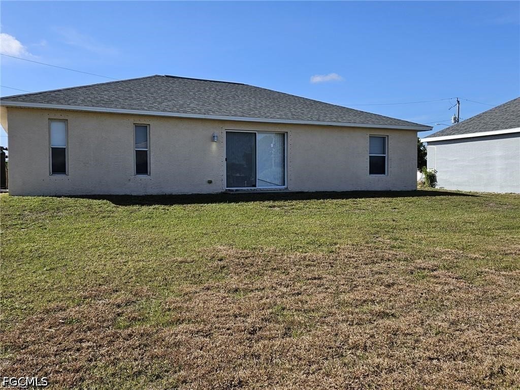 3 Bed SingleFamilyResidence for Sale in Lehigh Acres, photo 11