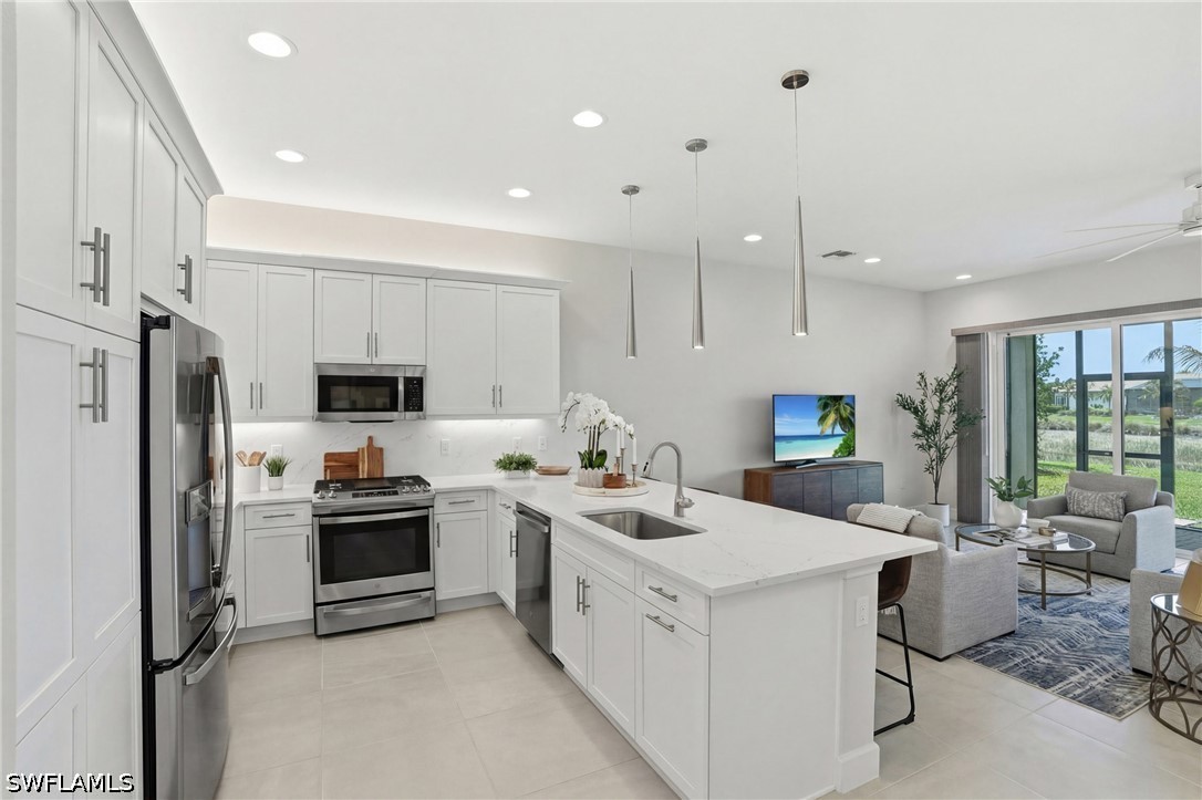 2 Bed Waterfront Home for Sale in Naples, photo 11