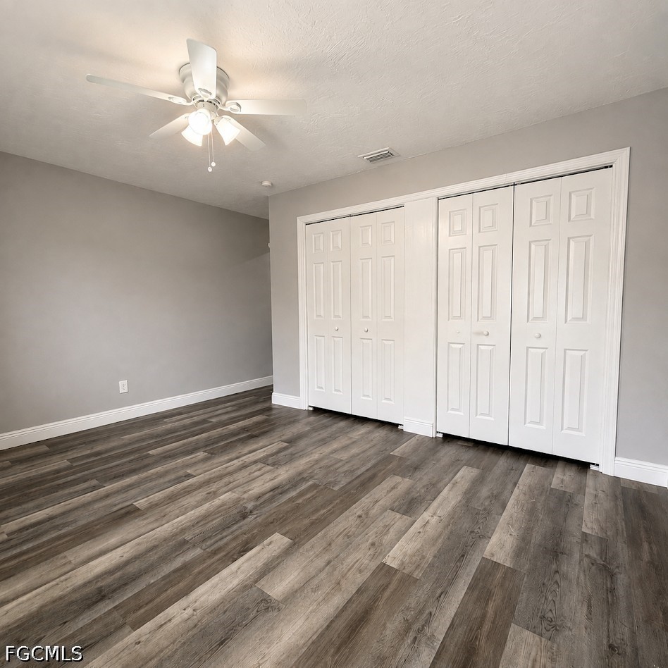 2 Bed Triplex for Sale in Cape Coral, photo 11
