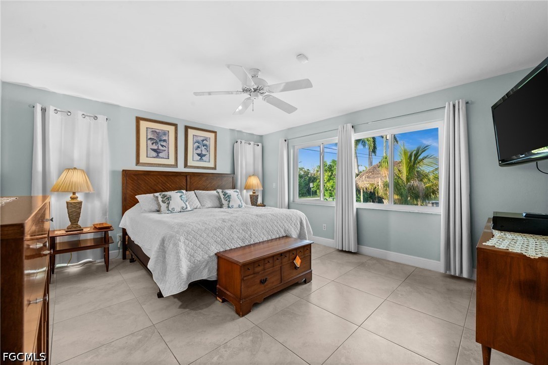 3 Bed Waterfront Home for Sale in St James City, photo 11