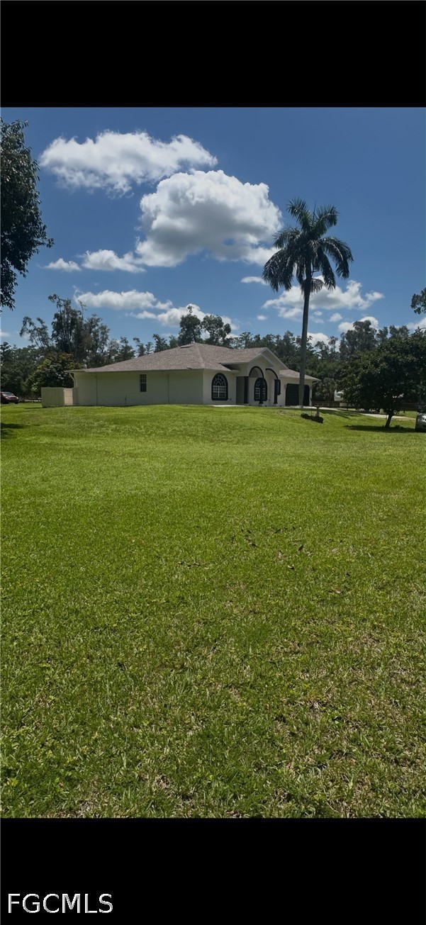 3 Bed SingleFamilyResidence for Sale in Fort Myers, photo 11