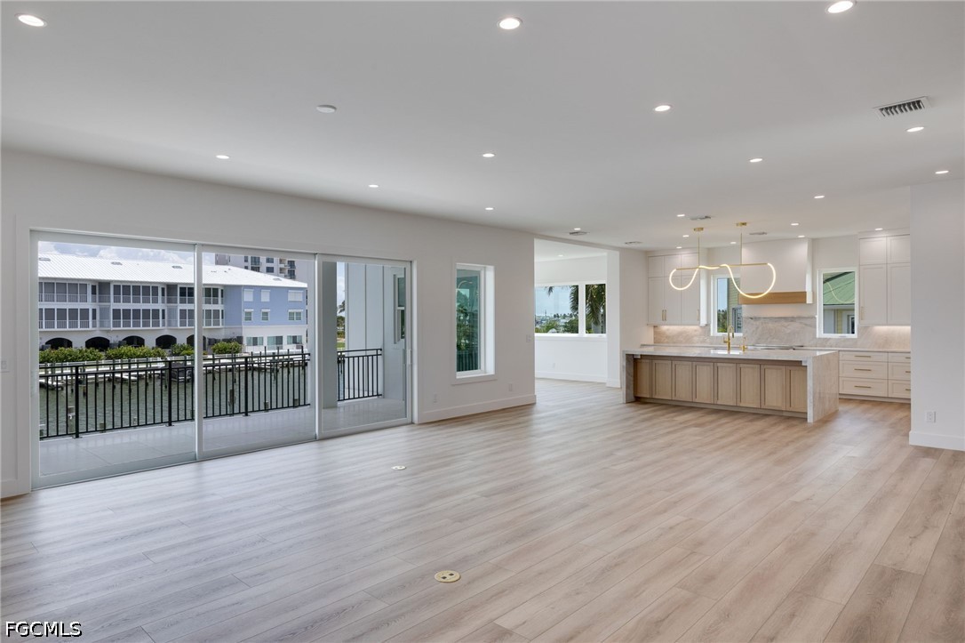 4 Bed Pool Home for Sale in Siesta Isles, photo 11