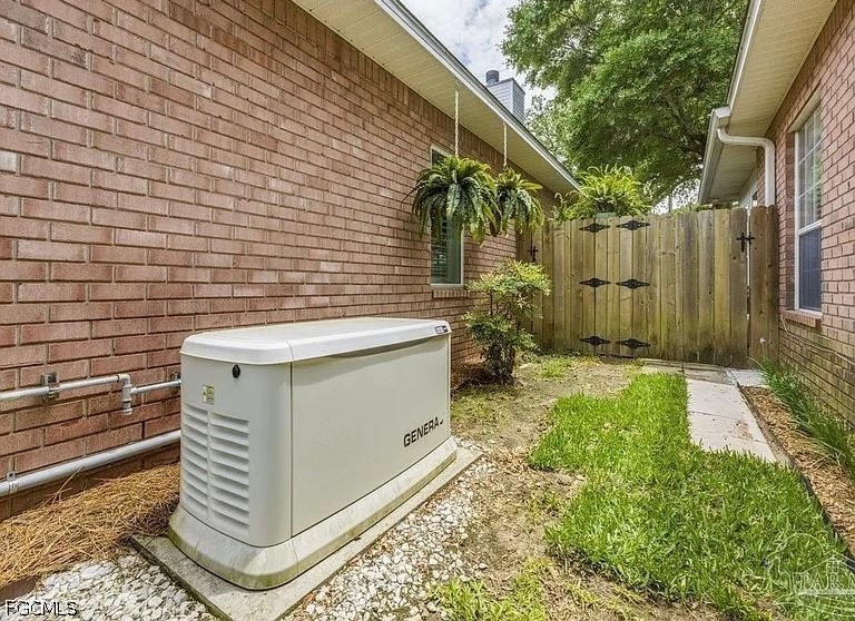 3 Bed SingleFamilyResidence for Sale in Pensacola, photo 11