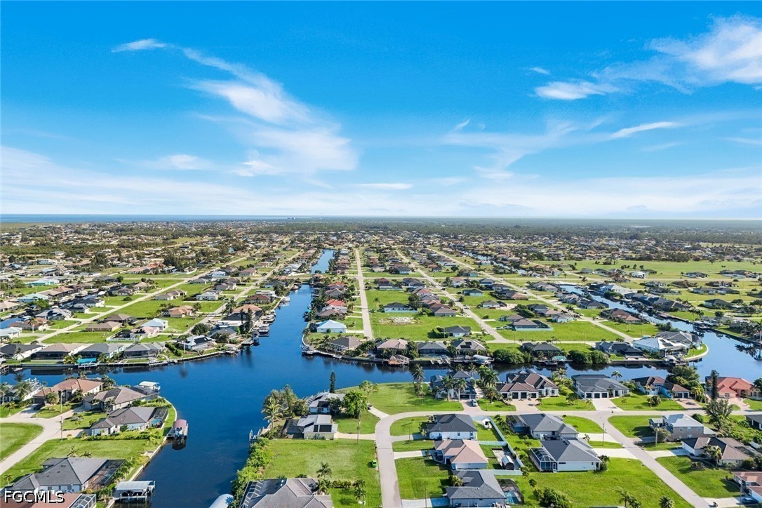 Waterfront Home for Sale in Cape Coral, photo 11