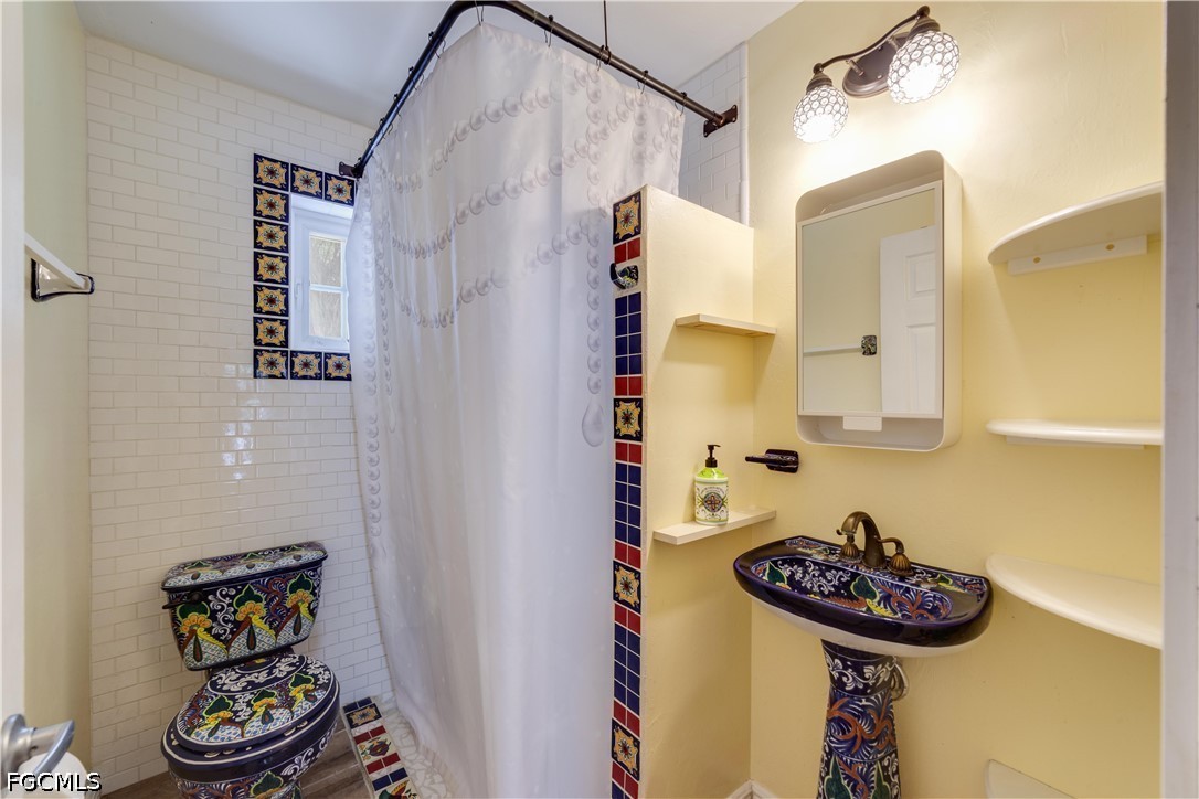 4 Bed Pool Home for Sale in Not Applicable, photo 11