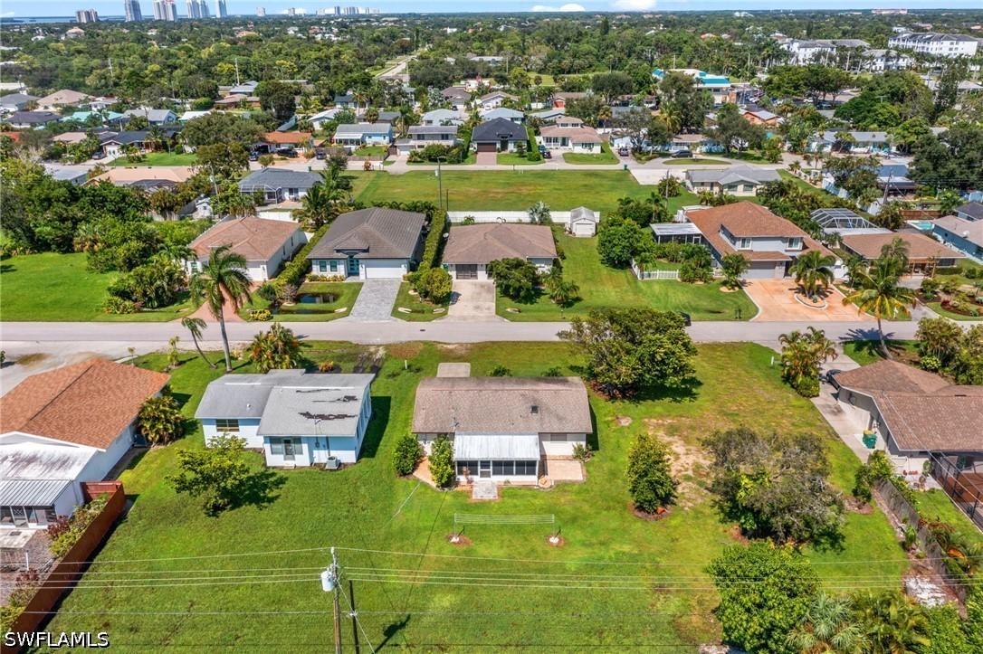 2 Bed SingleFamilyResidence for Sale in Bonita Shores, photo 11