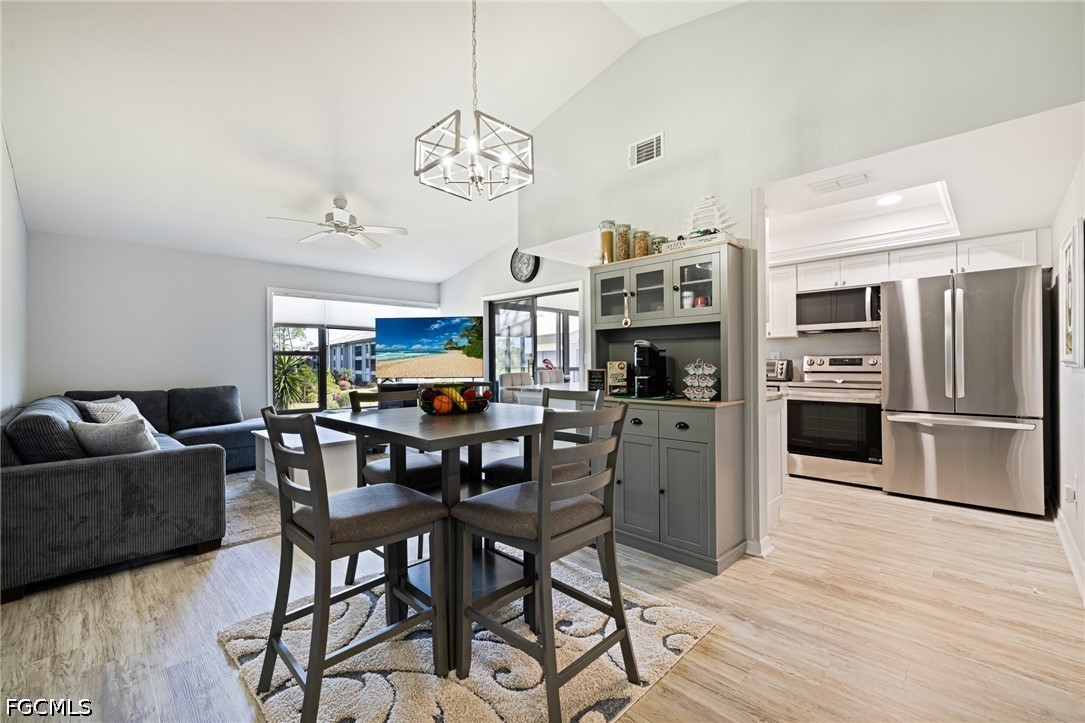 2 Bed Condominium for Sale in Oakmont Village, photo 11