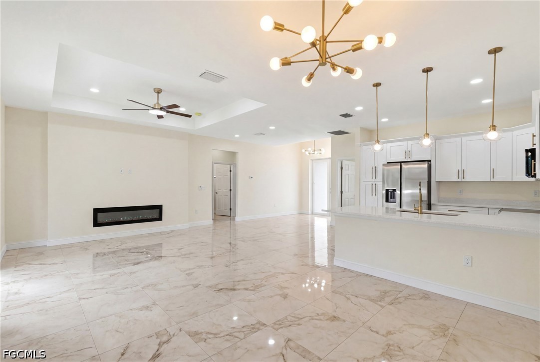 3 Bed SingleFamilyResidence for Sale in Lehigh Acres, photo 11