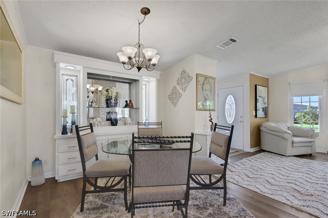 2 Bed SingleFamilyResidence for Sale in Naples, photo 11