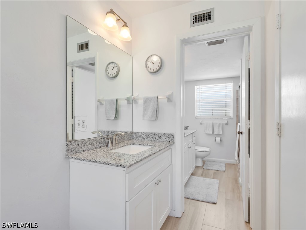 2 Bed Condominium for Sale in Sands Of Marco, photo 11