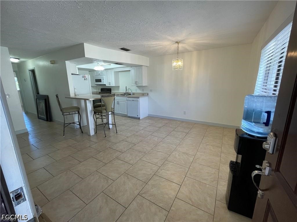 2 Bed Condominium for Sale in Cape Coral, photo 11