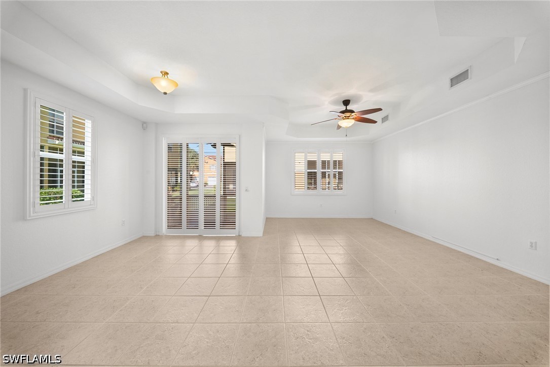 3 Bed Townhouse for Sale in Sail Harbour, photo 11