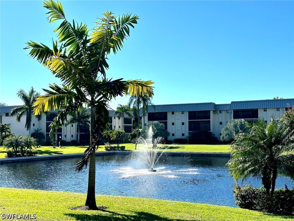 1 Bed Condominium for Sale in Naples, photo 11