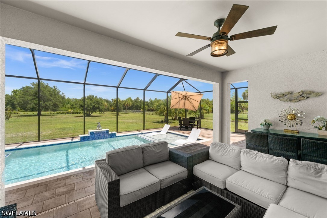 3 Bed Pool Home for Sale in Naples, photo 11