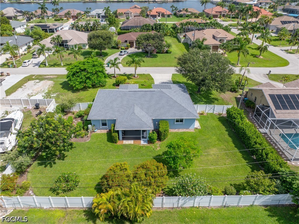 3 Bed SingleFamilyResidence for Sale in Cape Coral, photo 11