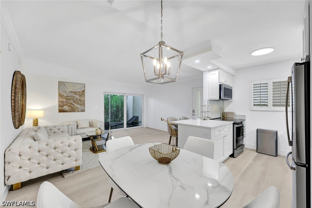 2 Bed Condominium for Sale in Naples, photo 11