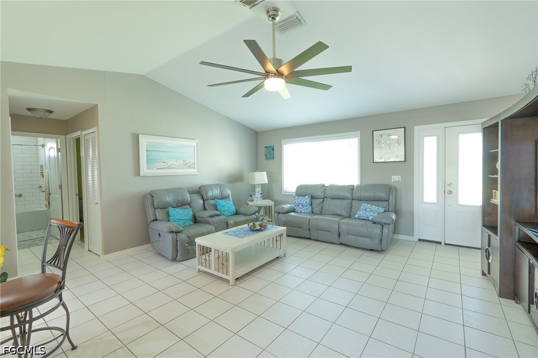 3 Bed Pool Home for Sale in Not Applicable, photo 11