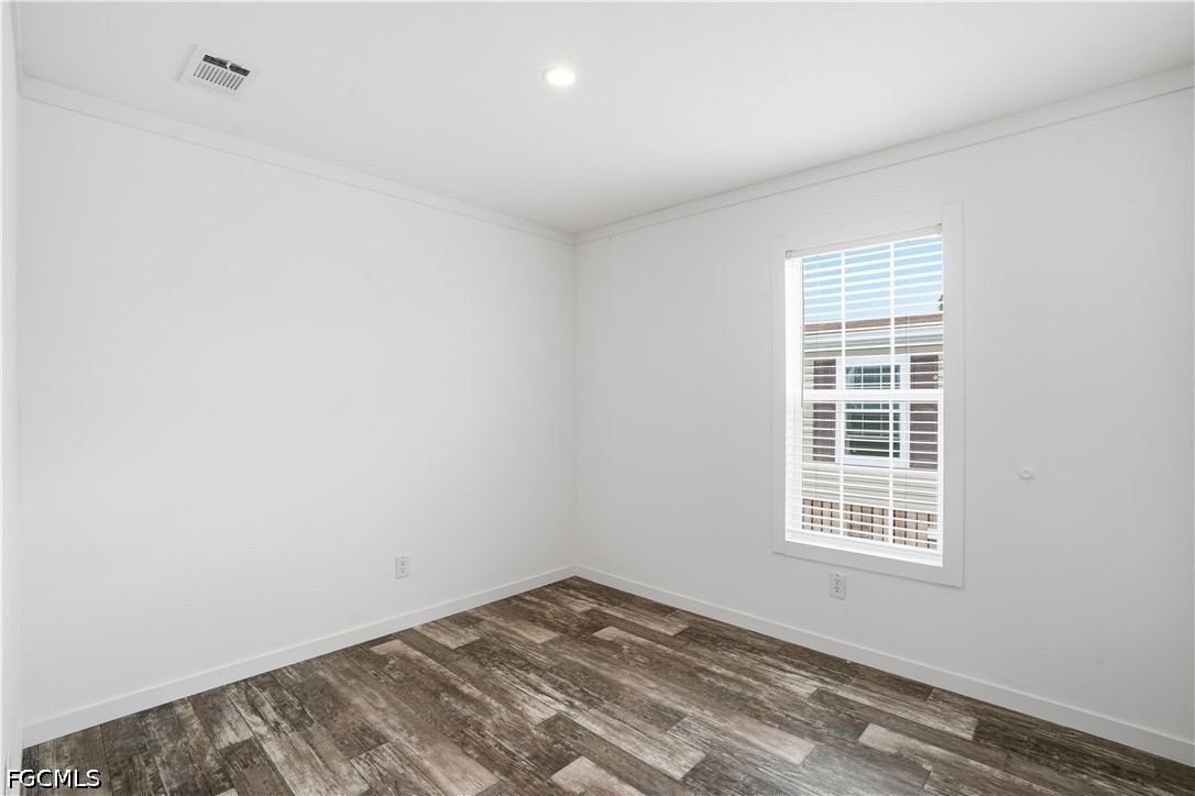 3 Bed ManufacturedHome for Sale in Fort Myers, photo 11