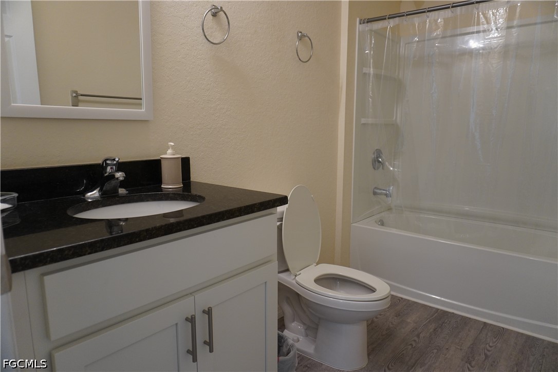 3 Bed SingleFamilyResidence for Sale in Banyan Village, photo 11