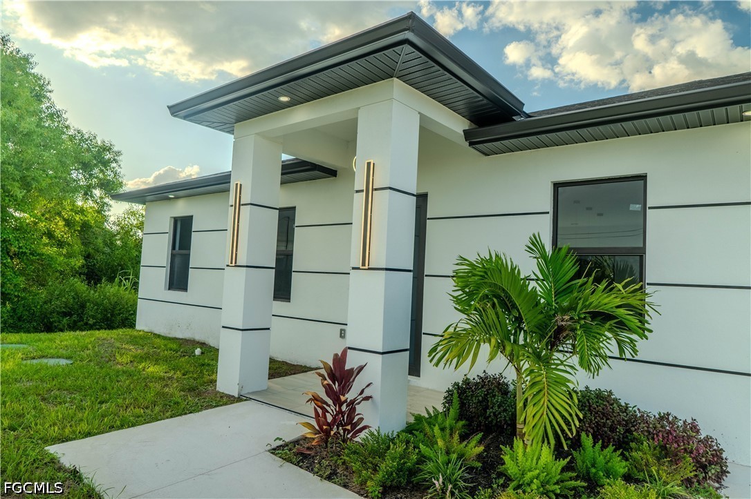 3 Bed SingleFamilyResidence for Sale in Lehigh Acres, photo 11