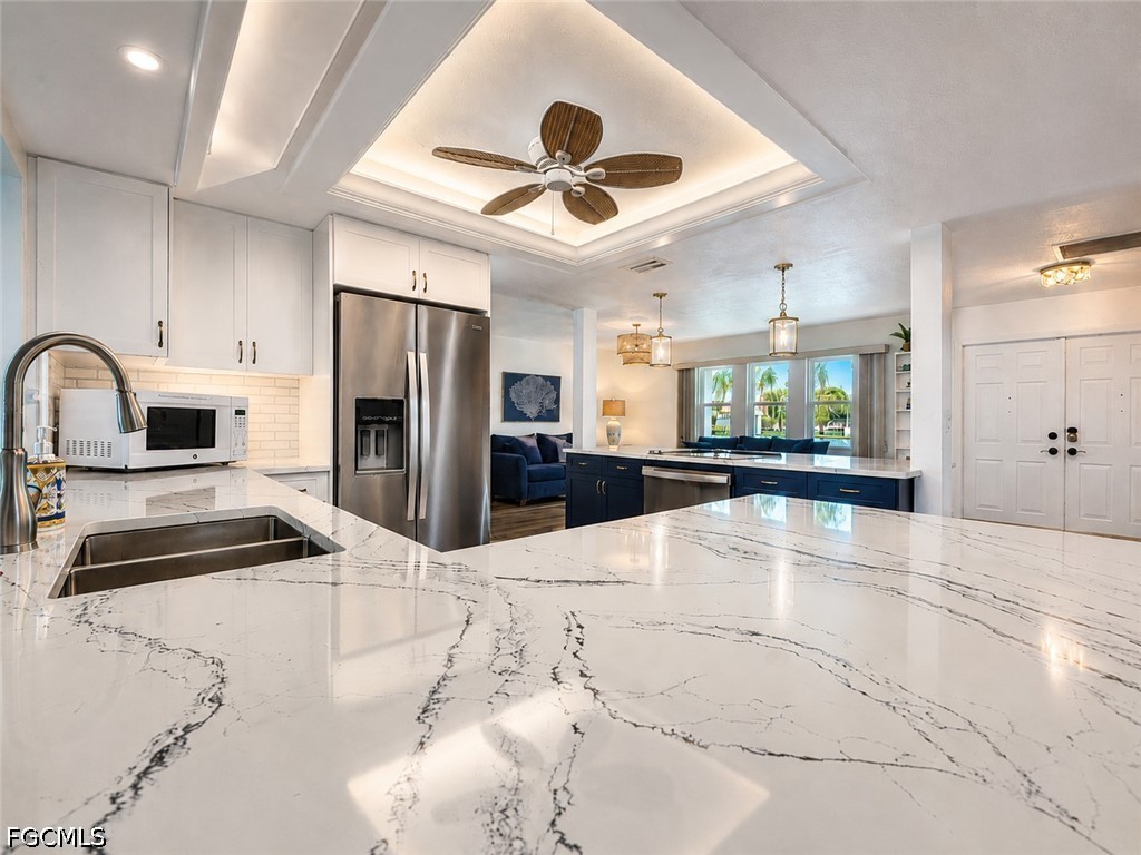 3 Bed Pool Home for Sale in Cape Coral, photo 11