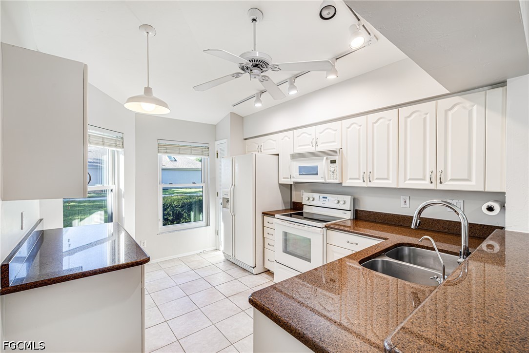 3 Bed Pool Home for Sale in Estero, photo 11