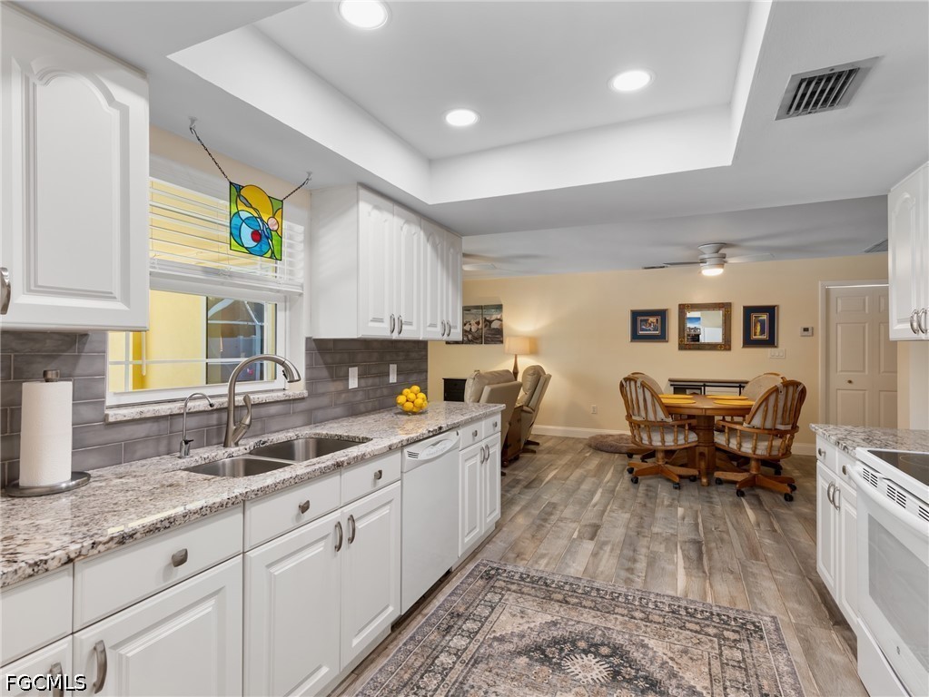 3 Bed Pool Home for Sale in Mcgregor Isles, photo 11
