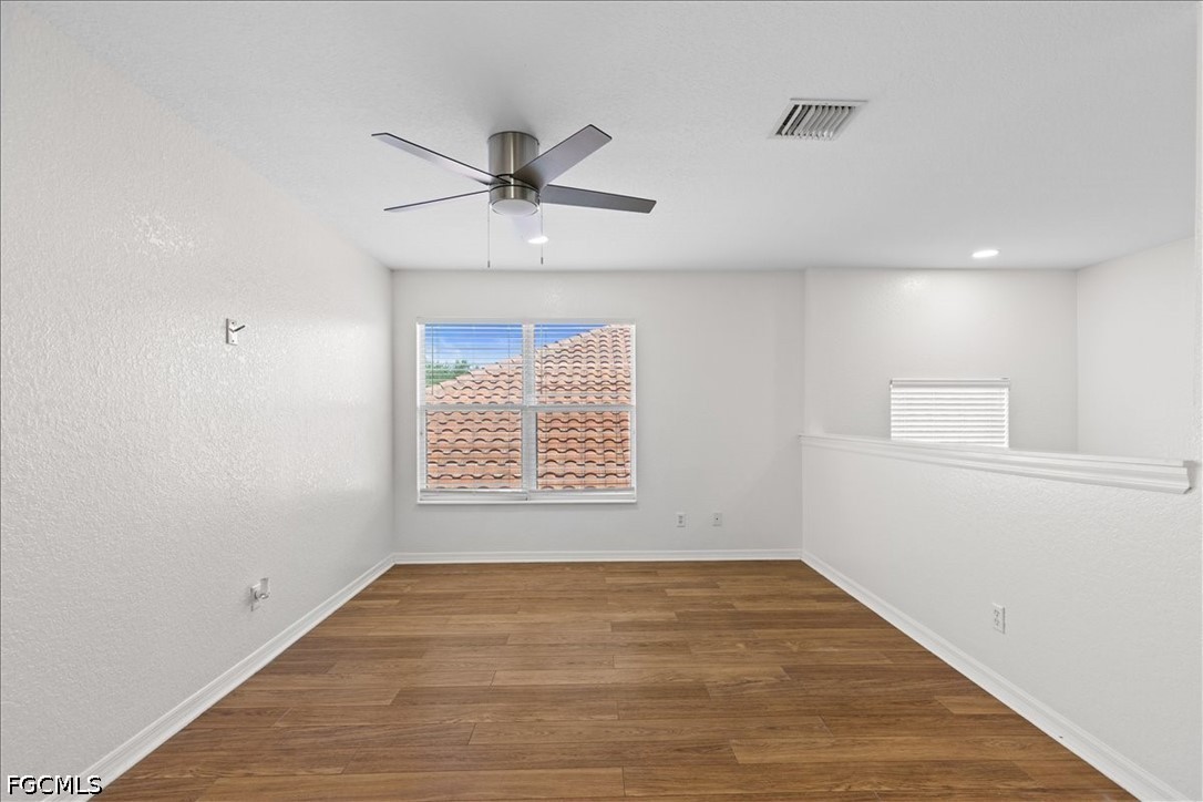 6 Bed SingleFamilyResidence for Sale in Stoneybrook, photo 11