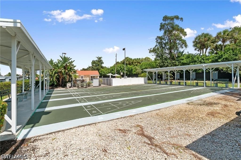 Residential for Sale in Spring Creek Village, photo 11